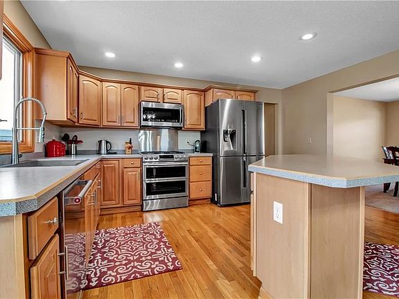 3rd image of 50 Apple Blossom Blvd