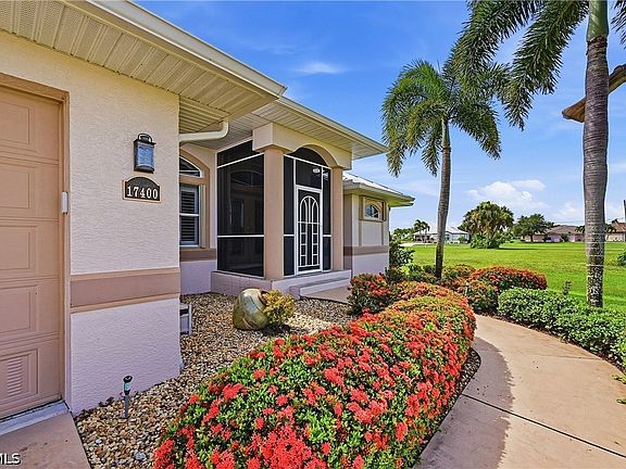 3rd image of 17400 Huancay Ln