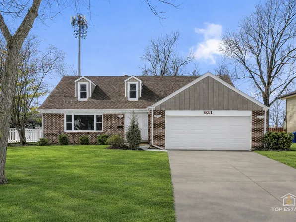 931 Canterbury Dr, Schaumburg, IL 60195