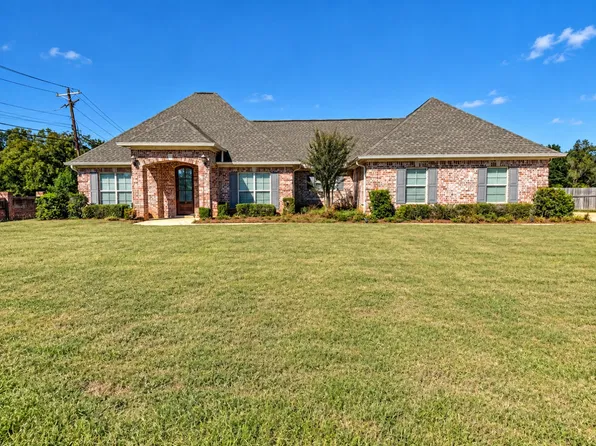 29 Lenox Ln, Columbus, MS 39702
