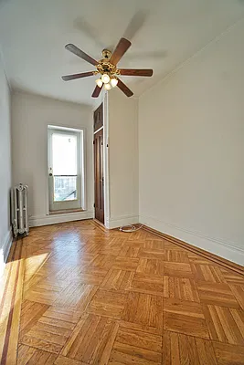 Rented by REMAX Elite | media 15