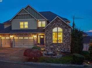 1926 W 9th St, Washougal, WA 98671