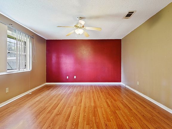 5th image of 2036 Carmel Valley Dr