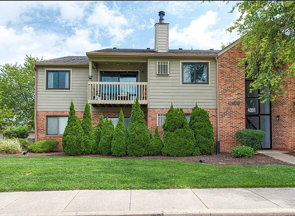 1st image of 4391 Village Parkway Cir W