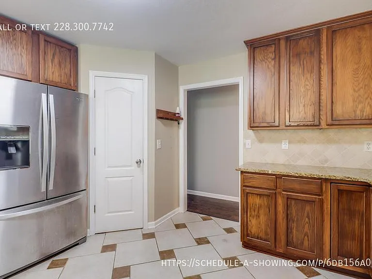 14348 Atwood Cv — Photo 7