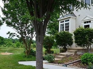 12125 Panthers Ridge Dr, Germantown, MD 20876