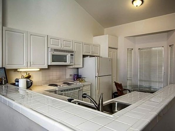 75-6081 Alii Dr #203