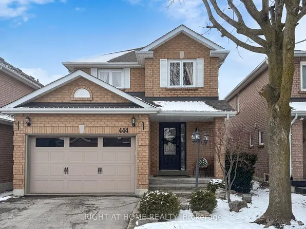 444 Flanagan Ct, Newmarket, ON L3X 2E9