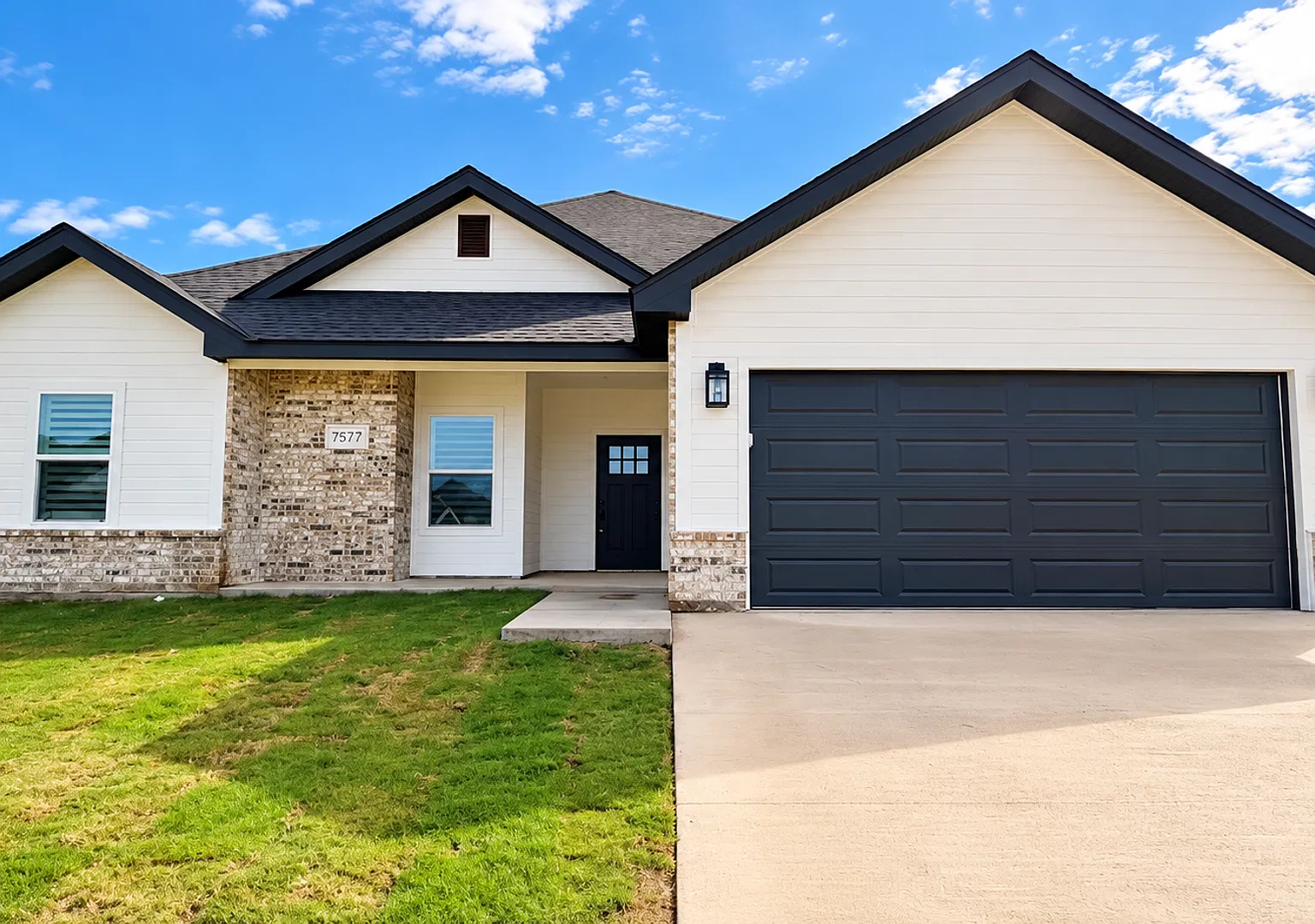 New Construction! 4 Bedroom, 2 Bath, 2 Car Garage; 6 Month Lease Available! — Photo 1