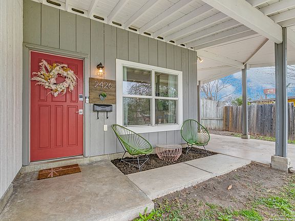 2nd image of 2426 glen ivy