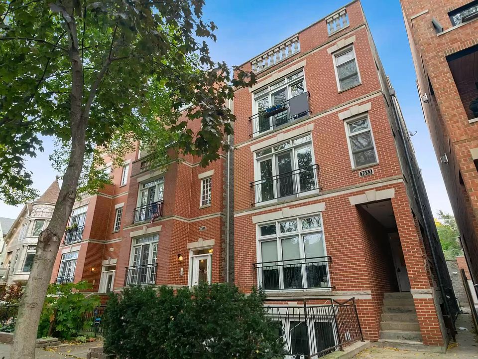 1st image of 2633 N Wilton Ave #2