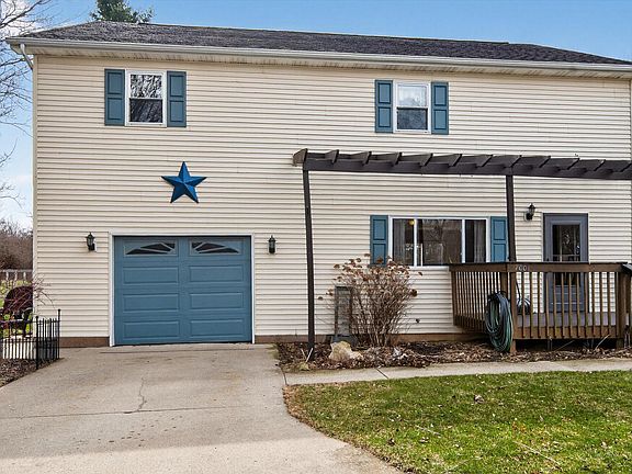 2nd image of 7001 Jefferson Rd