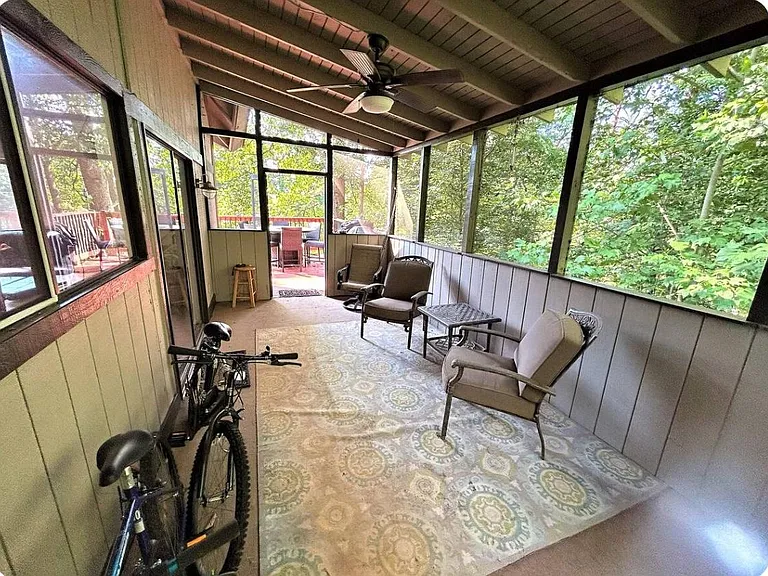 3233 Lake Road Cir — Photo 27