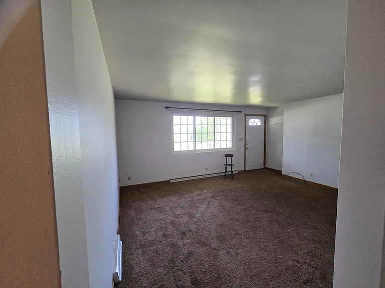 6164 Pilot Knob Ave NE — Photo 19