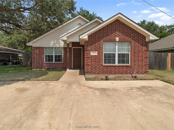 1117 Carolina St, College Station, TX 77840