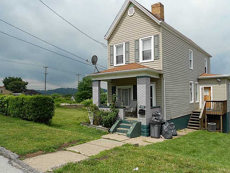 2nd image of 614 Reynolds Ave