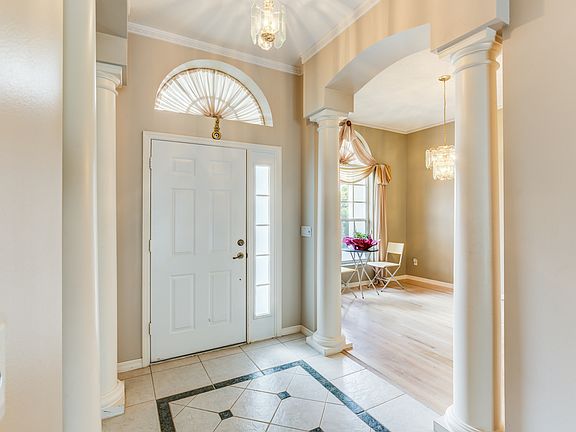4th image of 6289 Paradise Island Ct