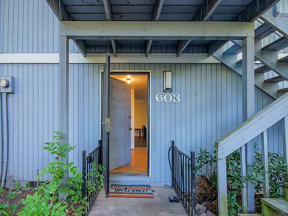 3rd image of 7206 NE 16th Ave #603