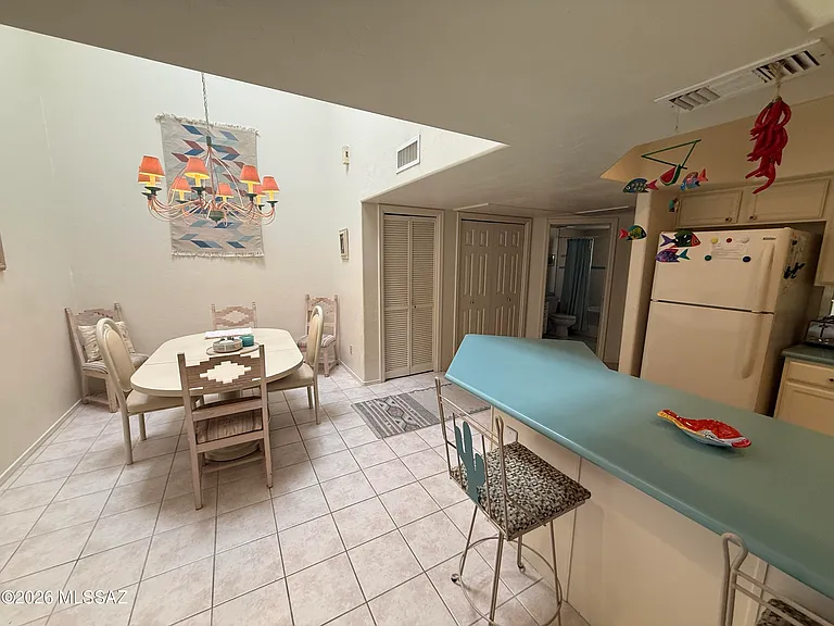 5402 N Via Del Arbolito — Photo 12