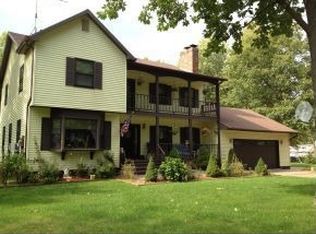 245 Tanglewood Dr, Swanton, VT 05488