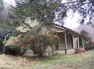 745 Little Creek Rd, Burnsville, NC 28714