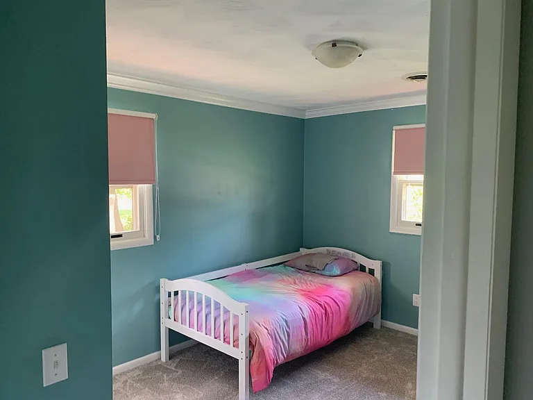 1904 Lindale Dr — Photo 24