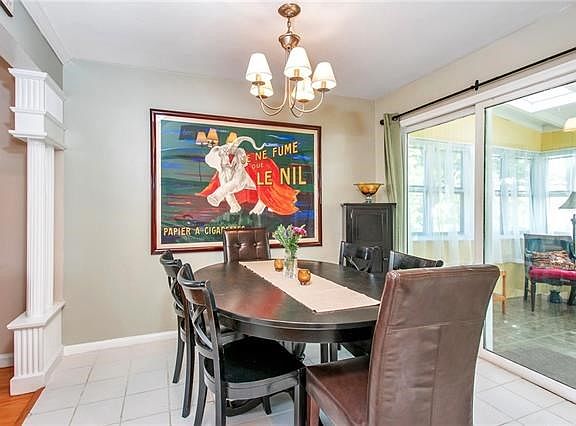 5th image of 229 Park Dr