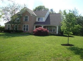 8101 Woodcreek Dr, Florence, KY 41042