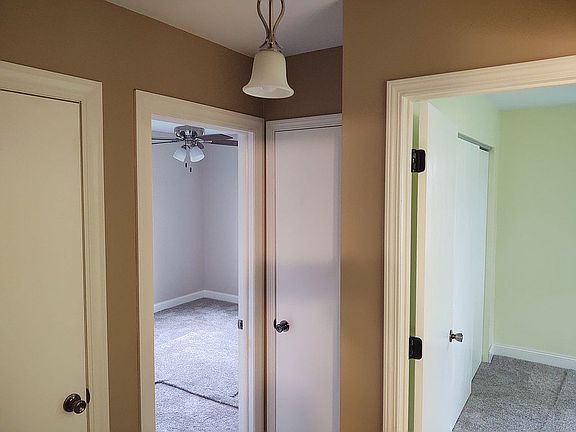 5th image of 23129 W Centerfield Dr