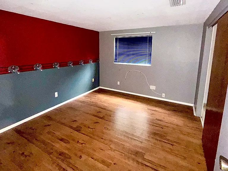 11007 Riverview Dr — Photo 13