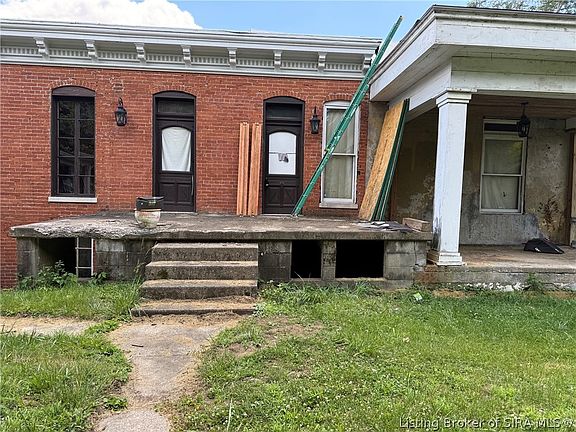2nd image of 1037 W Main Street