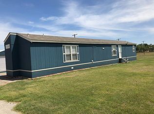 708 N Texas St, Shamrock, TX 79079