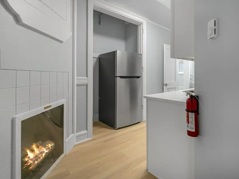 504 Stewart Ave — Photo 190