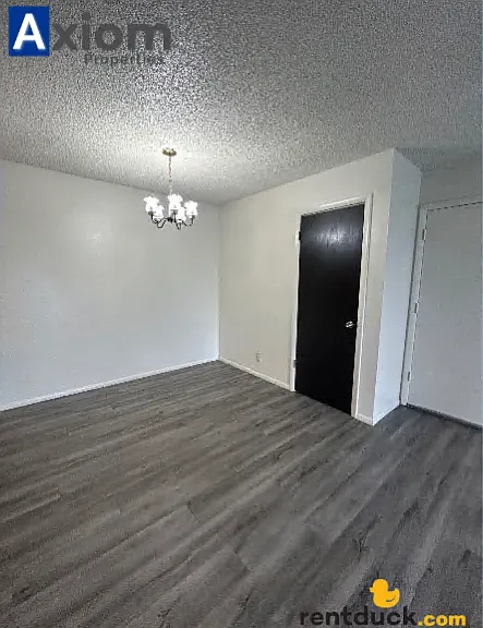 Fairway Estates Condominiums — Photo 21
