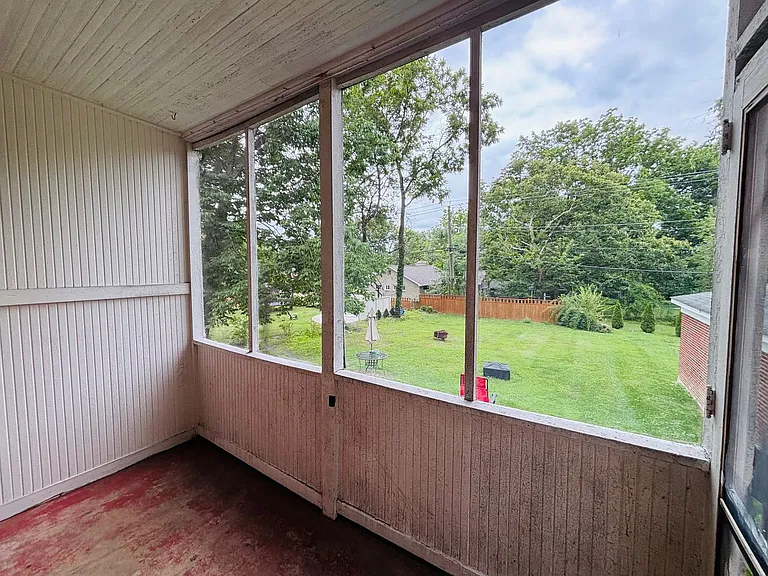 606 Preston Ave — Photo 10