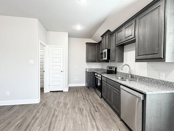 4th image of 6312 Portsmouth Ln