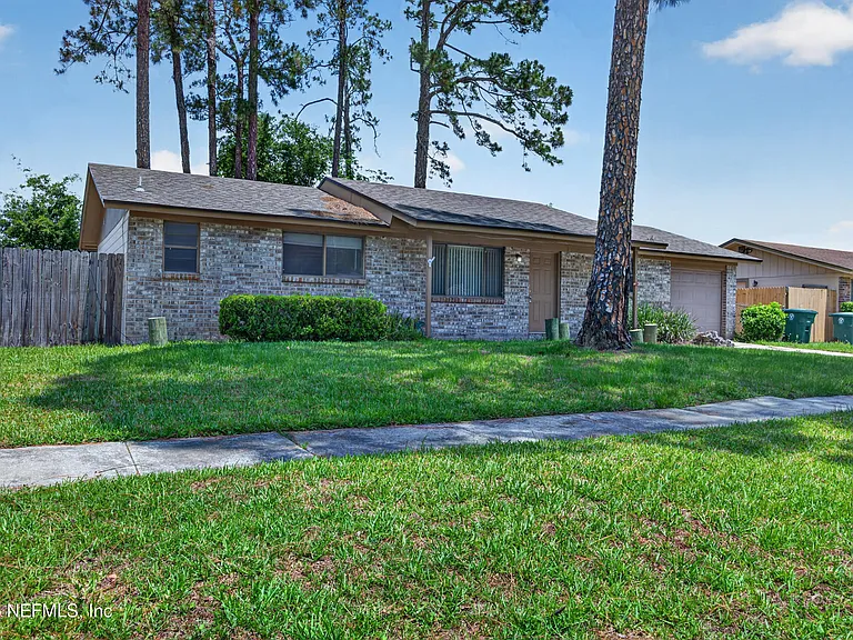 4177 Timberlake Dr — Photo 2