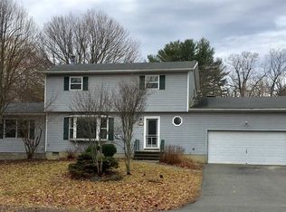 15 Greentree Rd, Tivoli, NY 12583