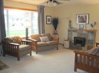 1627 Maple St, Myrtle Point, OR 97458