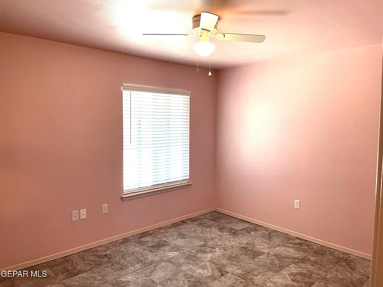 445 Gallagher St — Photo 9
