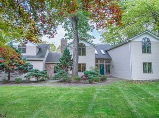 1046 Stillwater Rd, Newton, NJ 07860