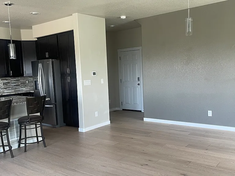 1637 Valley Oak Ct — Photo 13