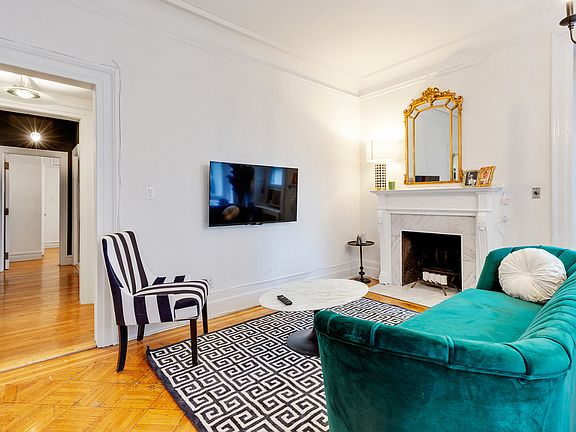 4th image of 673 Madison Ave #5W