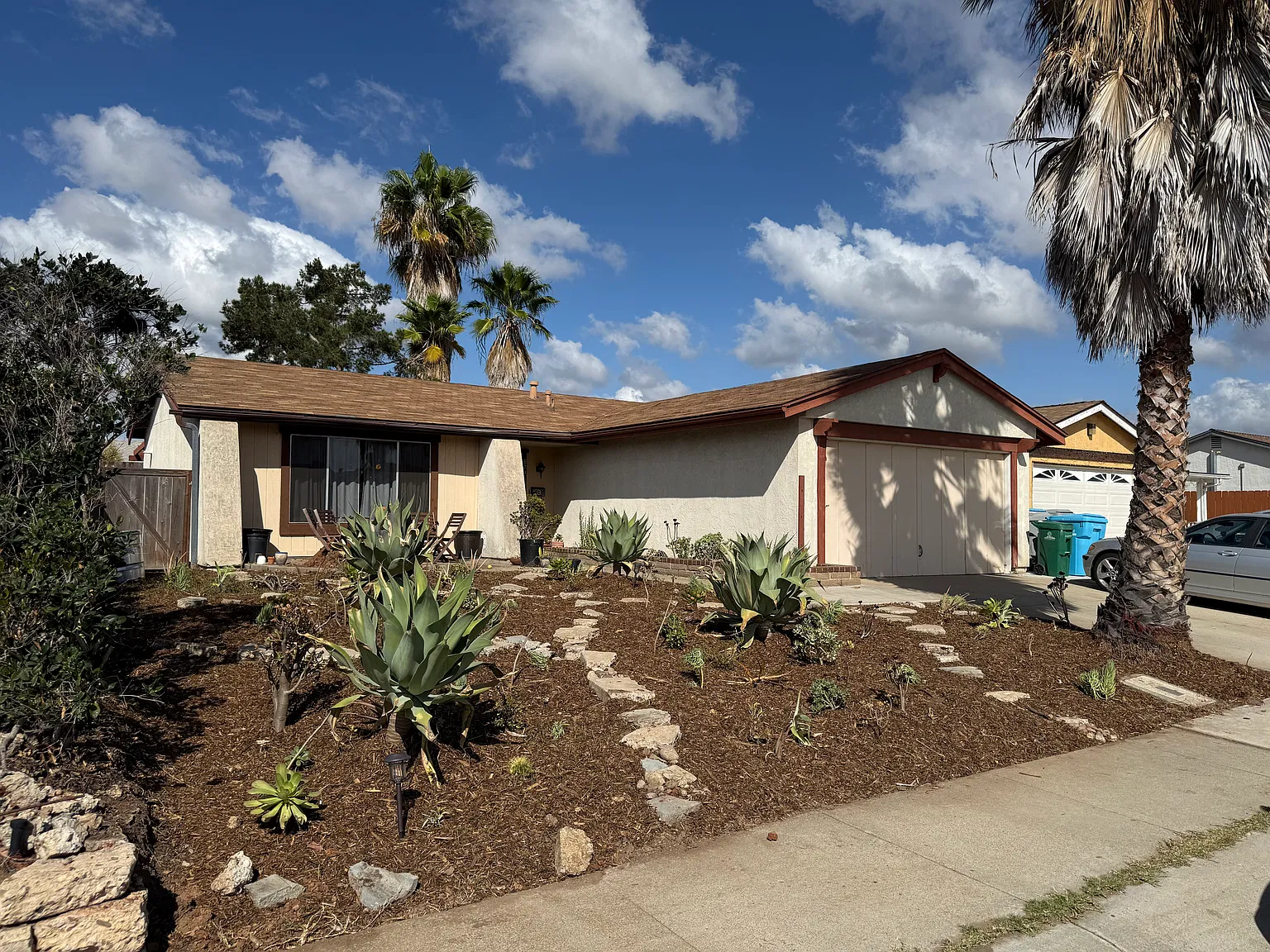 2 bed, 1008 sqft, $3,495 — Photo 3