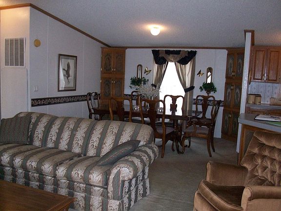 5th image of 2664 N Highway 25 W