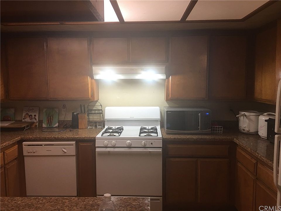 1st image of 1303 W Latham Ave