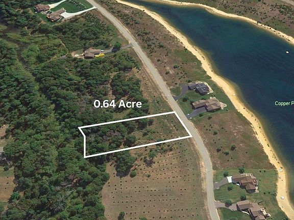4th image of N8042 N Shore Dr