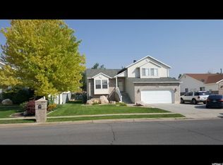 4140 Lily Dr, Roy, UT 84067