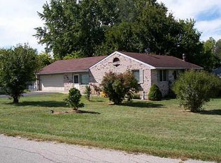 19 Adlyn Rd, Springfield, OH 45505