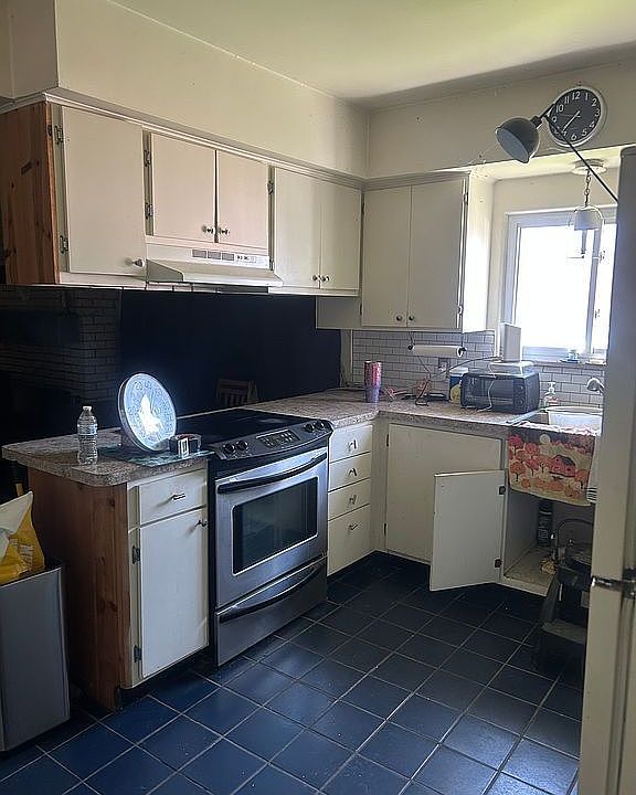 230 Maxfield Rd, photo 14